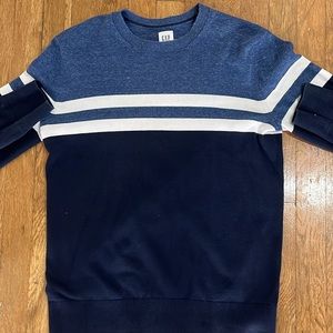 Mens Gap Crewneck Size Small